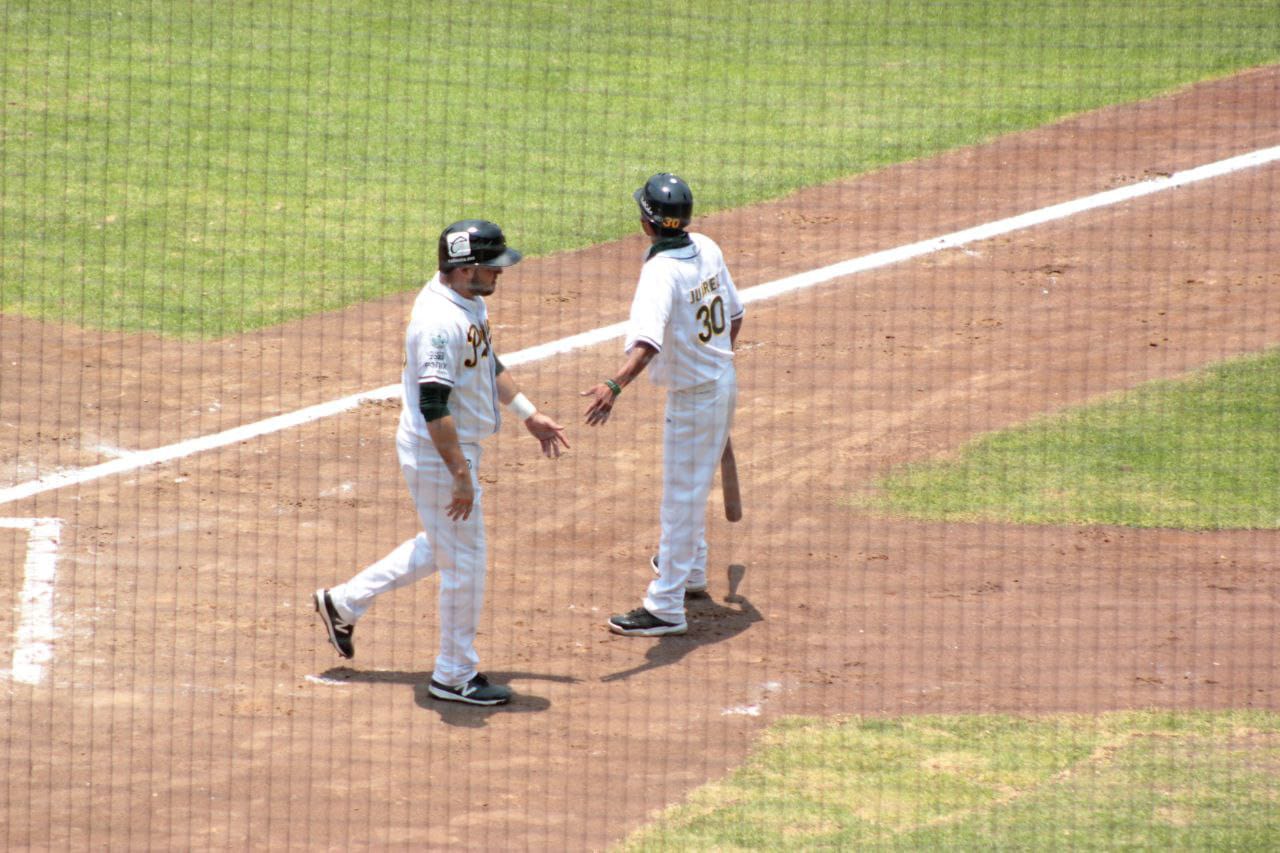 Por: Cortesía Bravos de León frenó el vuelo de Pericos de Puebla