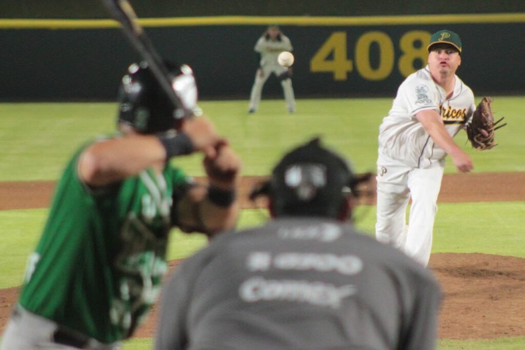 Por: Cortesía Olmecas de Tabasco desplumó a Pericos de Puebla en el inicio de la serie