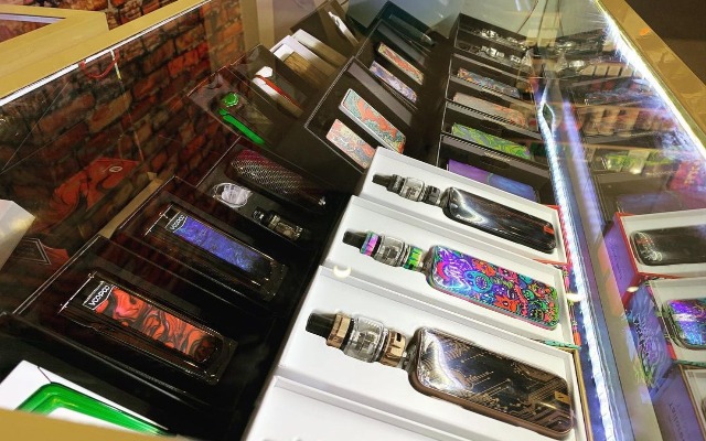 Cerca de mil 500 vapeadores han sido decomisados en Puebla por daño crónico a pulmones