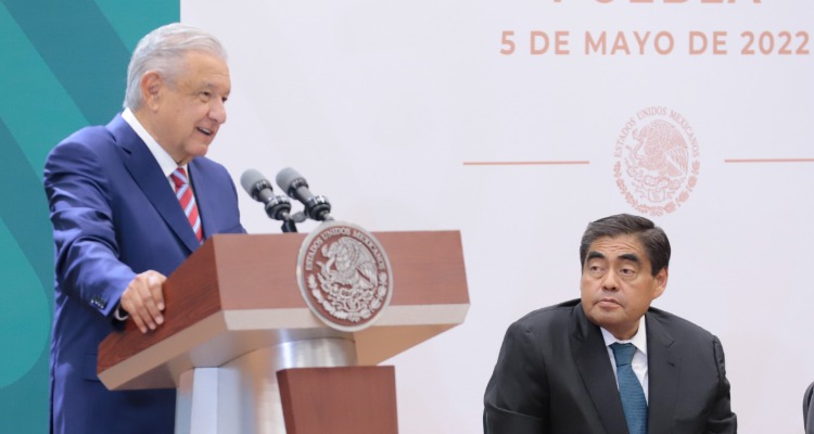 Por: Cortesía Afirma AMLO que robo de gas en Puebla está relacionado a grandes empresas