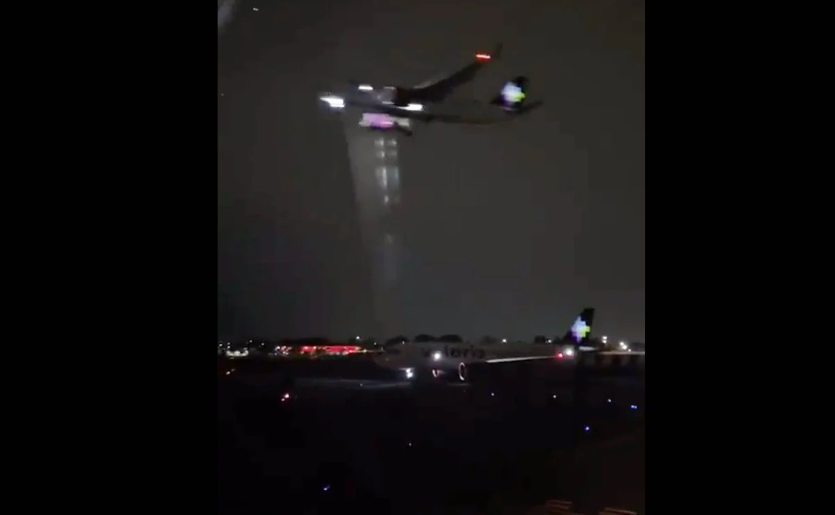 Por: Cortesía Aviones de Volaris estuvieron a punto de colapsar en el AICM al ser autorizado aterrizaje en donde se encontraba otro avión; esto sabemos