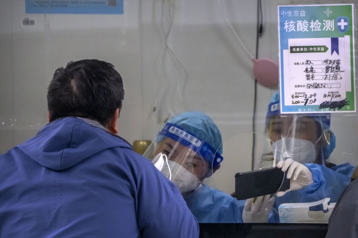 Por: Cortesía Restricciones ante Covid-19 regresan a Beijing, al superar China los 10 mil casos