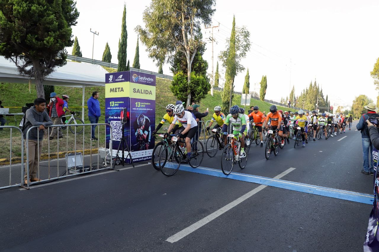 Un éxito “Carrera ciclista San Andrés Cholula 2022”