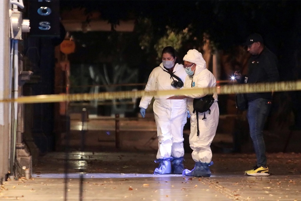 Por: Agencia Enfoque Derivado de una supuesta riña en Av. Juárez, joven muere tras presentar múltiples heridas