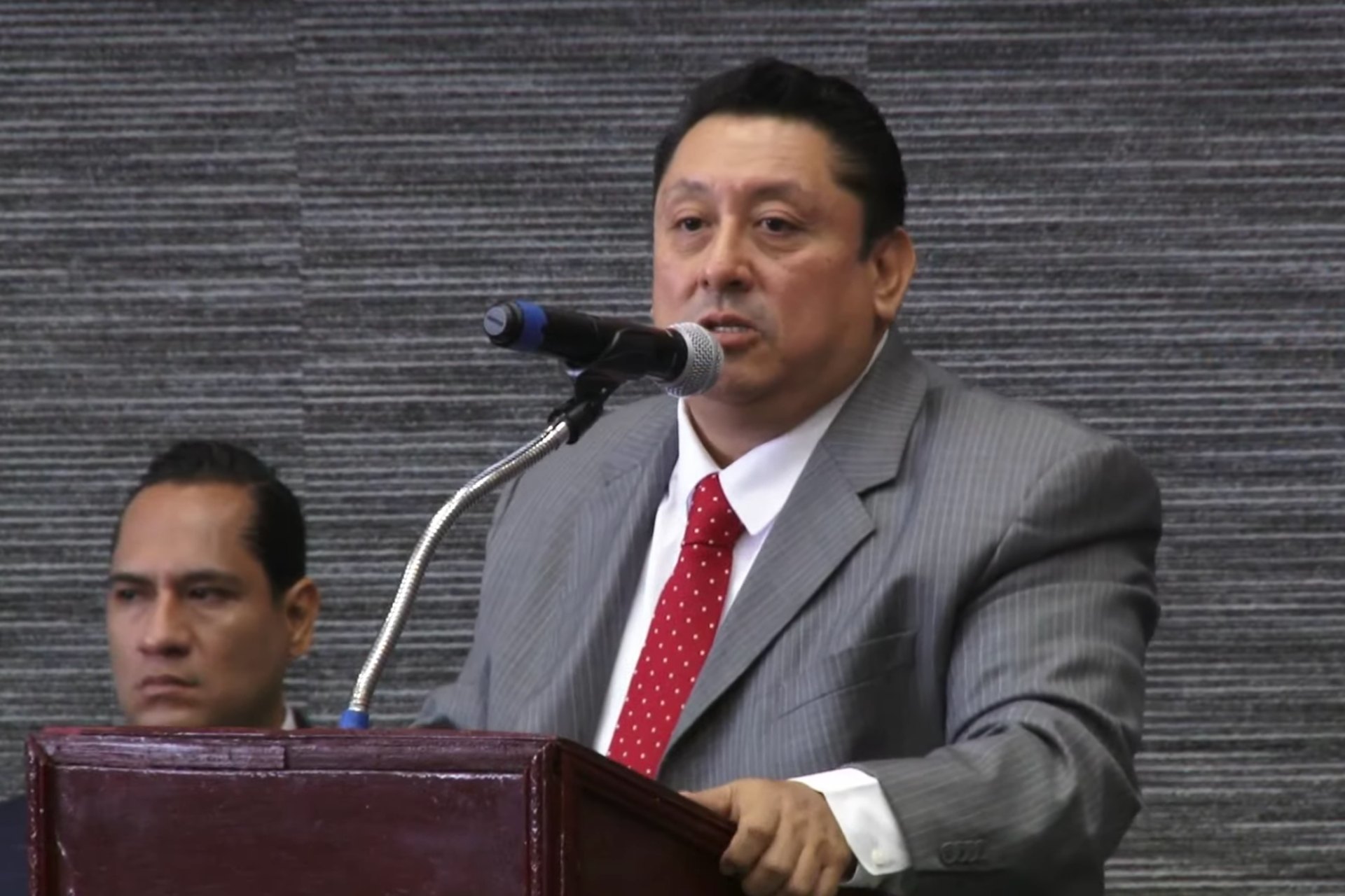 Por: Cortesía Comparece Uriel Carmona, fiscal de Morelos, ante Congreso local por caso Ariadna Fernanda