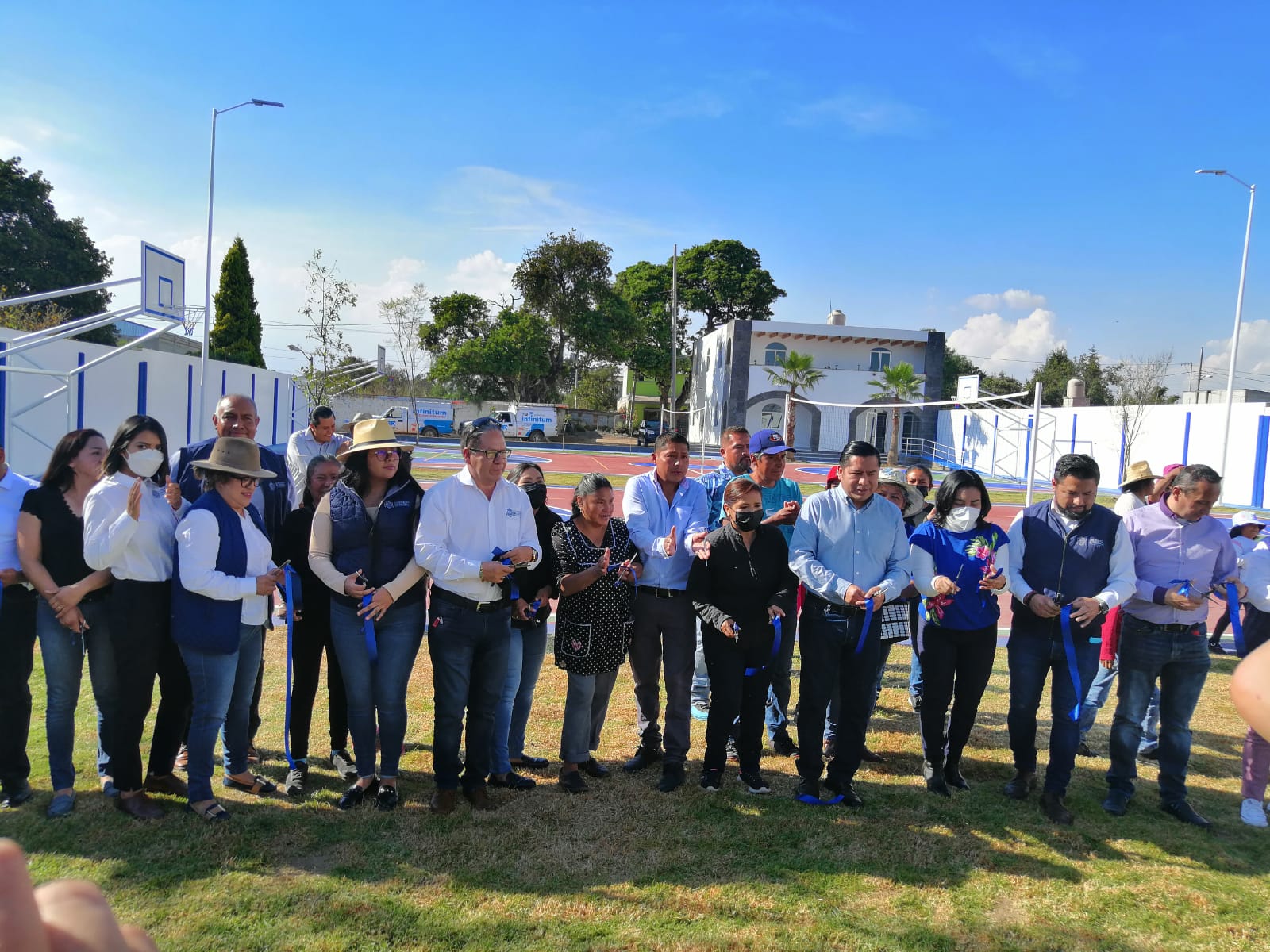 Inauguran Inspectoría, deportivo y Centro de Salud en Cuautlancingo con inversión de 5 millones de pesos