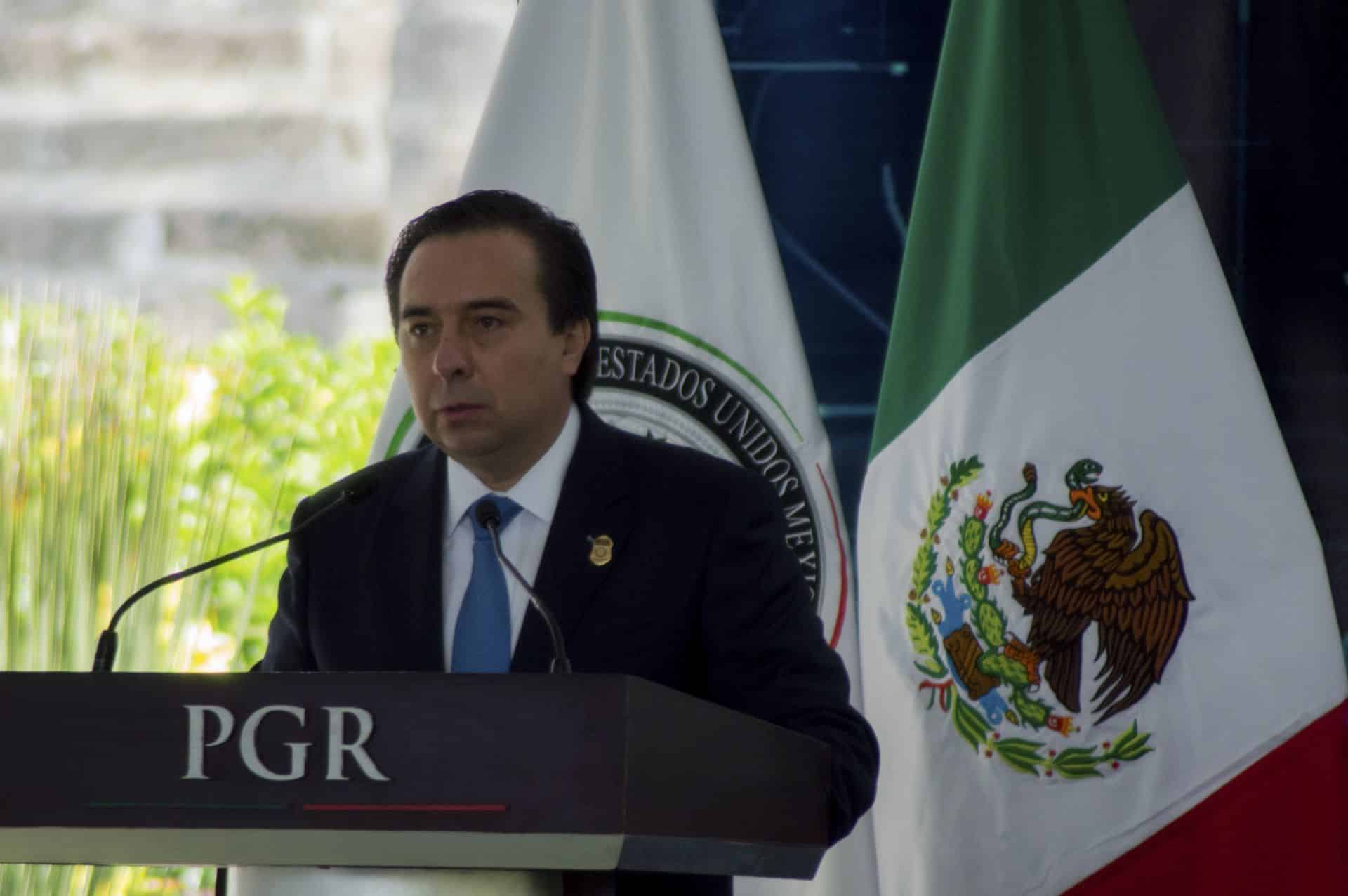 Por: Cortesía Niegan amparo a Tomás Zerón contra orden de aprehensión por caso Ayotzinapa