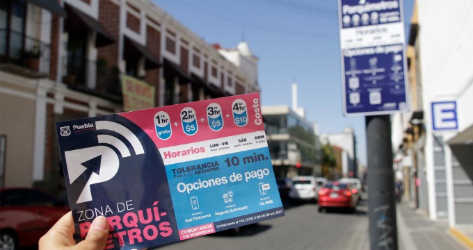 Se mantendrá hora gratis de parquímetros