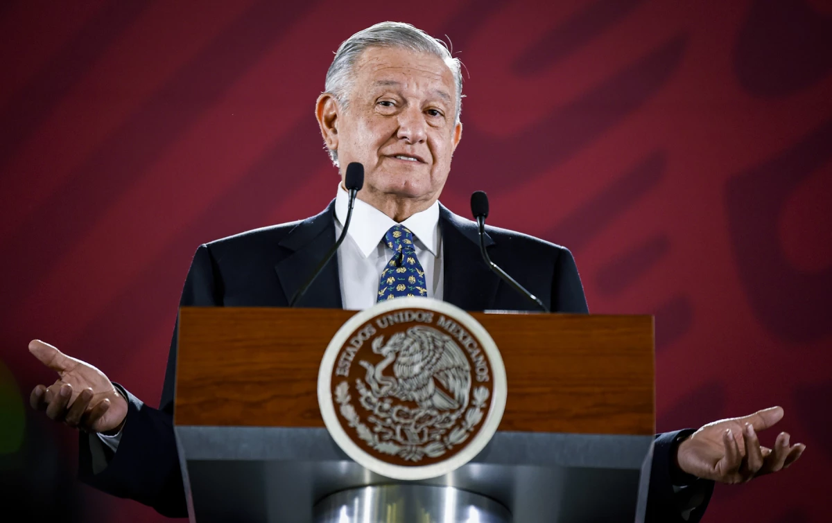 Por: Cortesía AMLO nuevamente convoca a participar en la marcha del 27 de noviembre y llamó a los acarreados a quedarse en casa