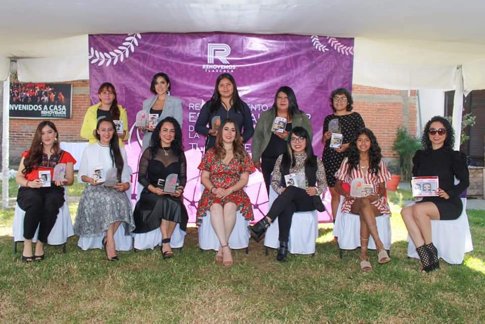 Entregan reconocimiento al valor de la mujer tlaxcalteca 