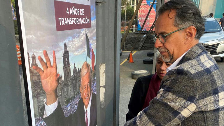 Por: Cortesía Amenazan a talleristas de Pilares en CDMX con perder apoyos si no van a la marcha de AMLO; les piden llevar 10 personas