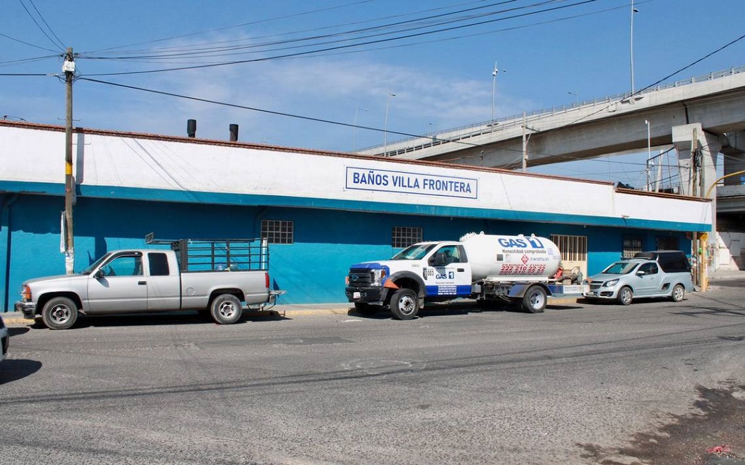 Por: El Sol de Puebla Hombre en Puebla termina con parálisis tras pedir que lo 'sobaran' en unos baños de vapor