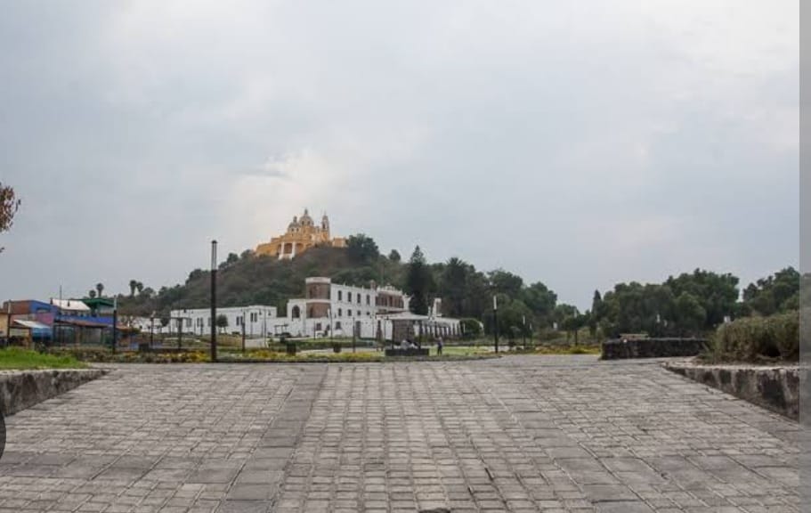 Por: Cortesía Lula Pineda INAH descarta espacios propuestos por las cholulas para instalación de réplica de Capilla Sixtina