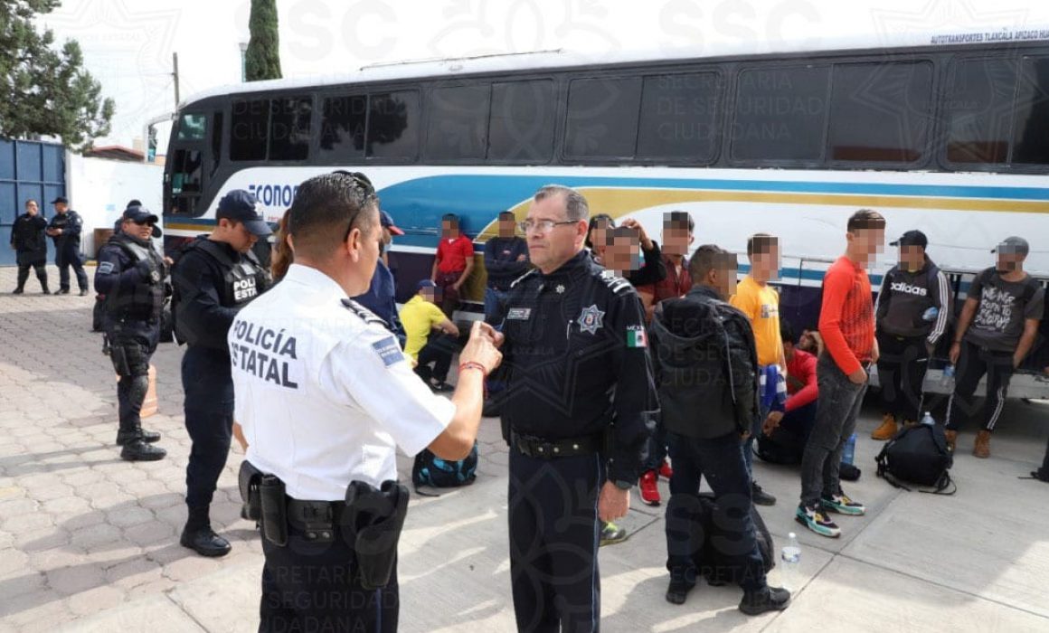 Por: Cortesía Rescata SSC a 71 migrantes y detiene a una persona