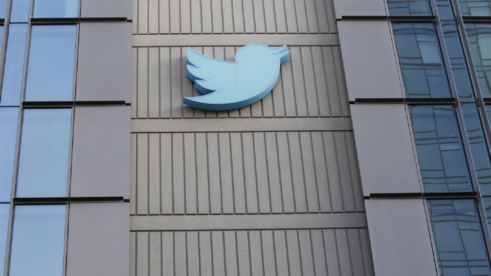 Por: Cortesía "Twitter pierde 4 millones de dólares al día": Elon Musk justifica despidos masivos