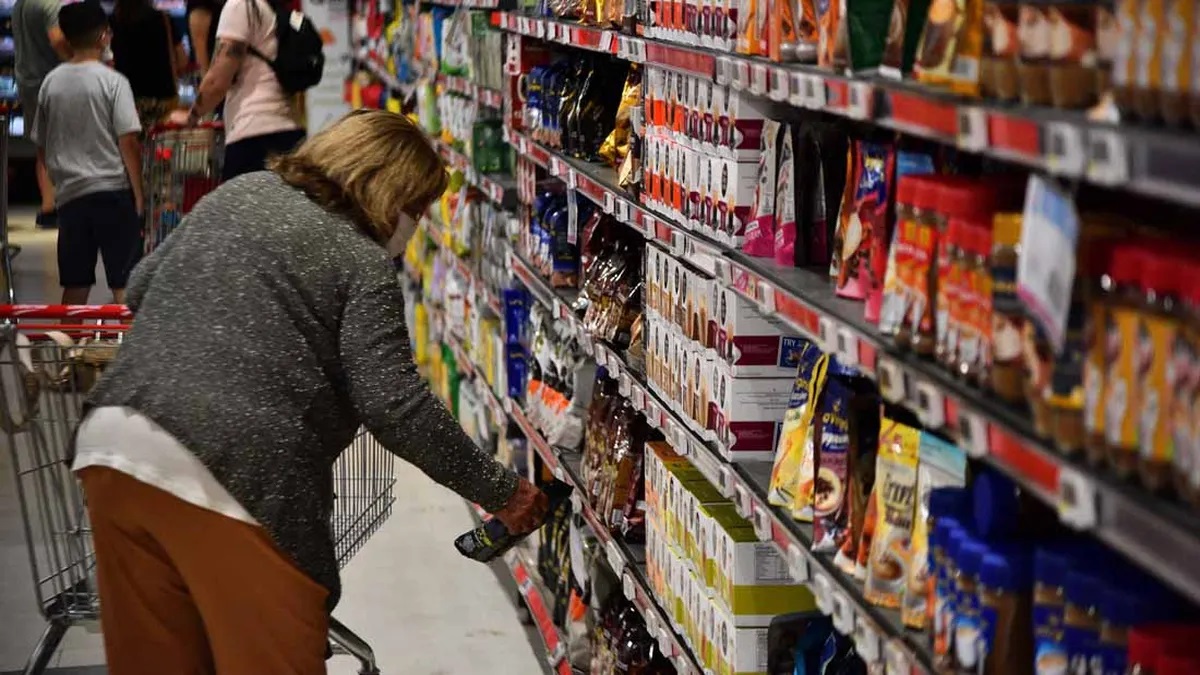 Por: Cortesía Profeco da a conocer lista de supermercados que ofrecen los precios más bajos de la canasta básica
