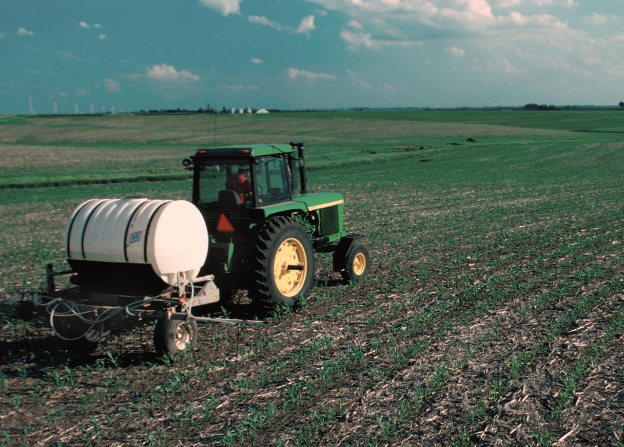 Campesinos denuncian que mala calidad de fertilizante entregado por la SIA
