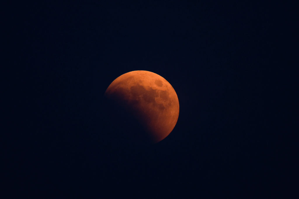 Por: Cortesía Así se pudo apreciar el eclipse lunar total desde América Latina