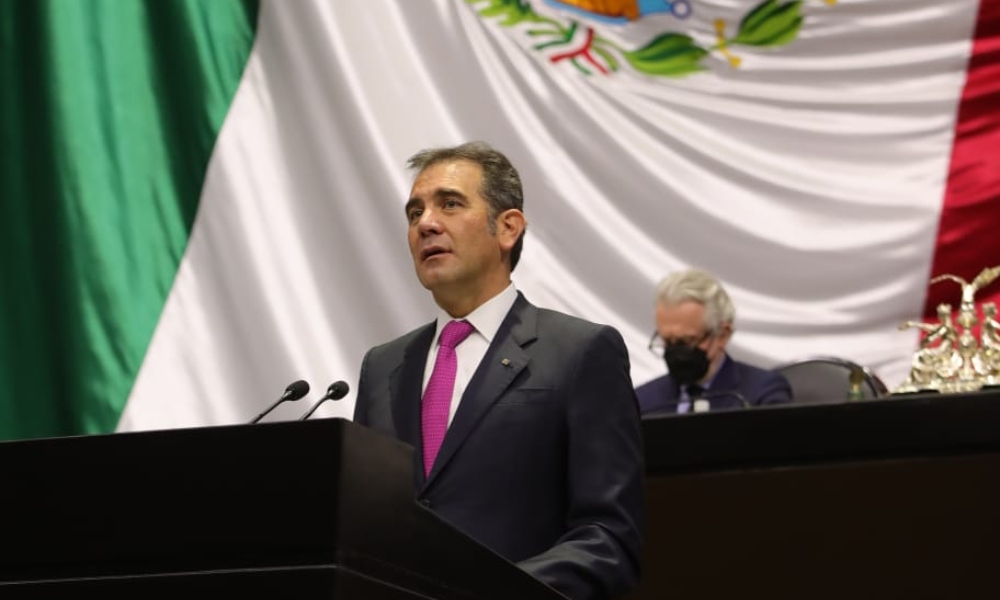 Celebra Lorenzo Córdova que encuesta de Morena legitime al INE 
