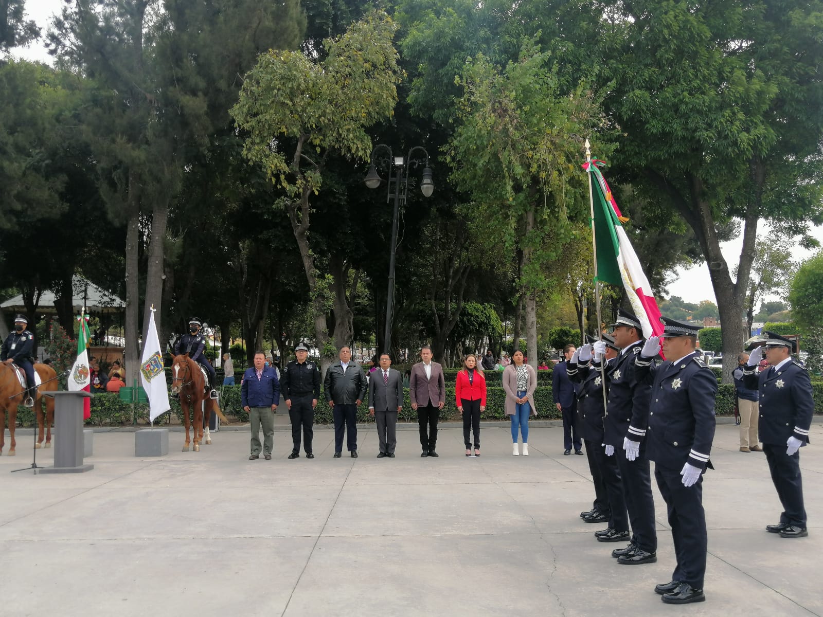 Cholula recuerda el 112 aniversario de la revolución con ceremonia cívica en Plaza de La Concordia