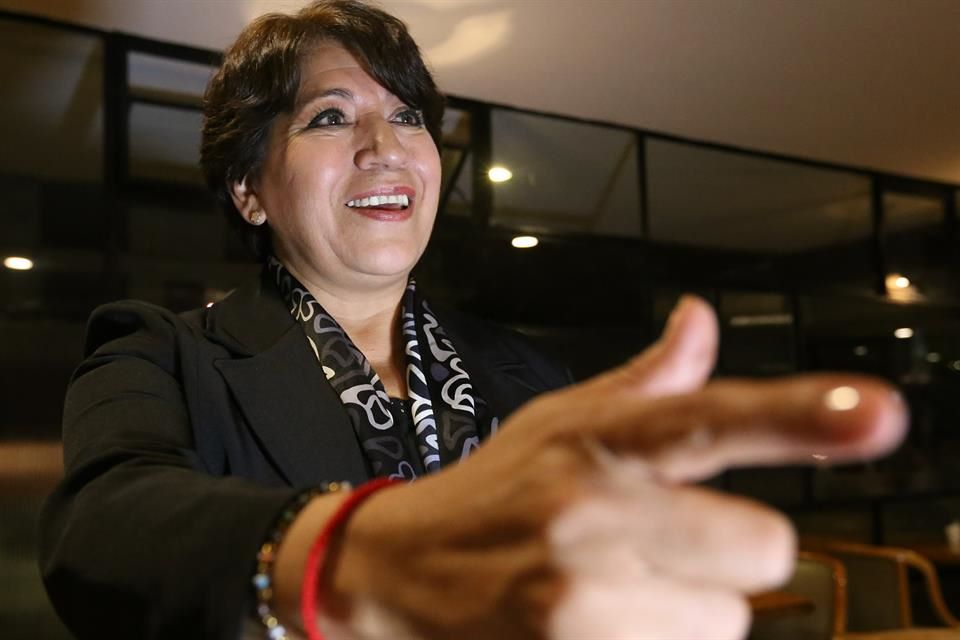 Por: Cortesía 'El Rey del Cash' también relaciona a Delfina Gómez con lujosas bolsas y colección de peluches