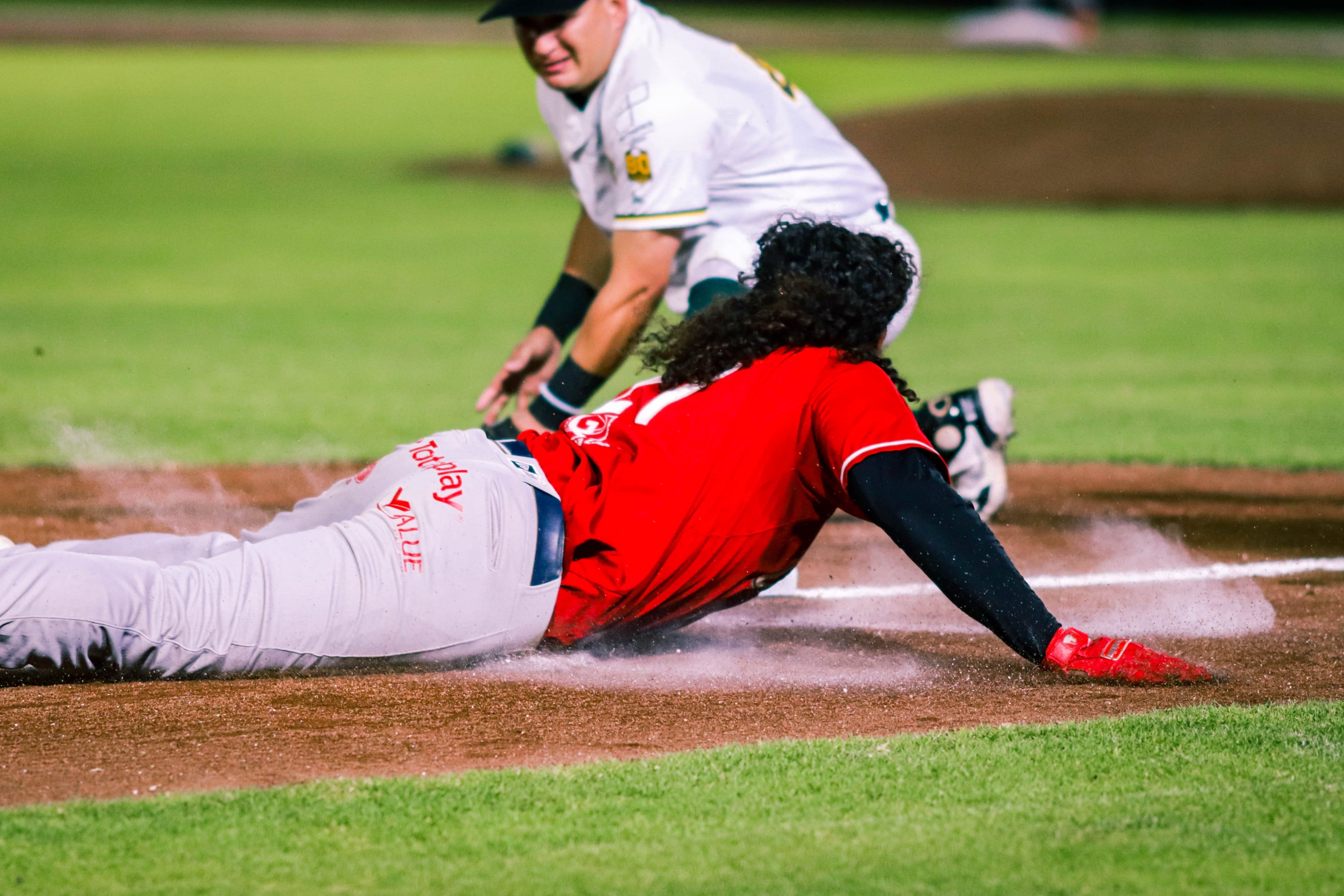 Por: Cortesía Pericos debutó en casa con triunfo en la Liga Invernal Mexicana