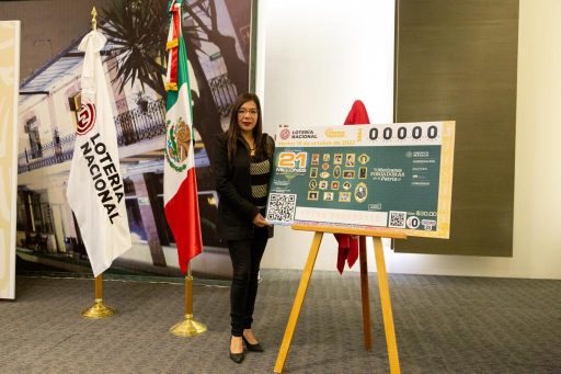 Congreso de Tlaxcala presente en la develación del billete de lotería “Mexicanas Forjadoras De La Patria”