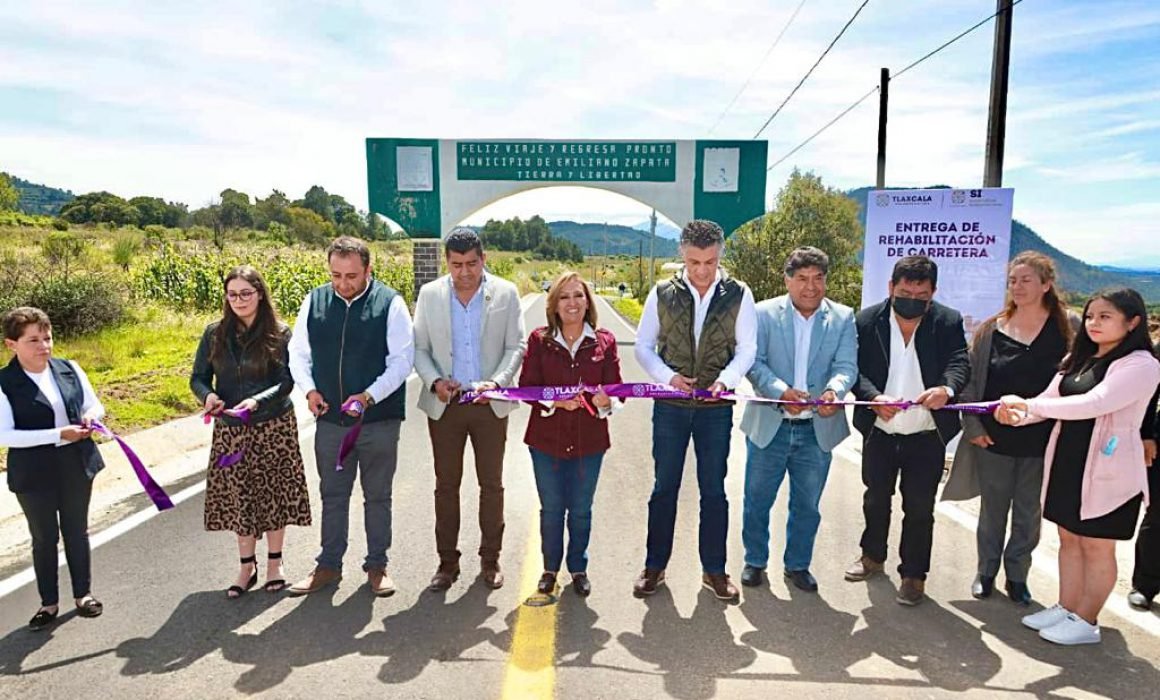 Entregó Lorena Cuéllar obras carreteras en Españita y Emiliano Zapata