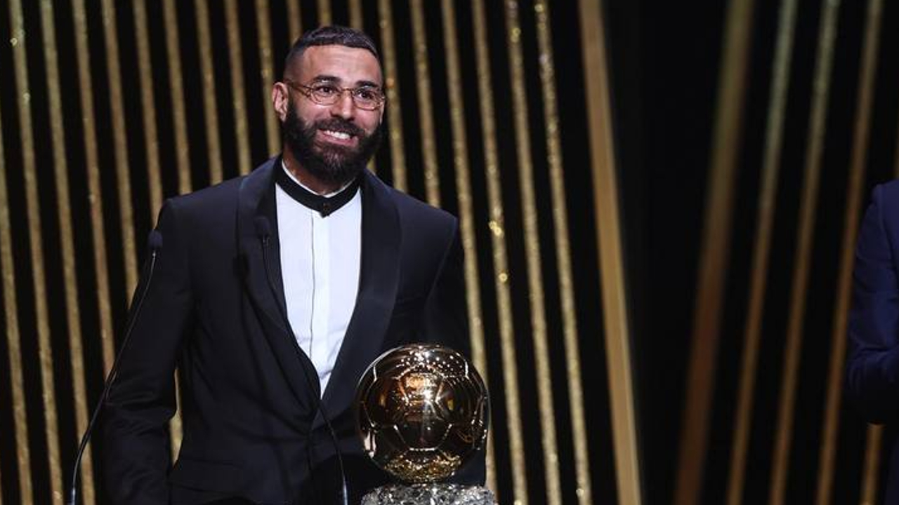 Por: Cortesía Karim Benzema obtiene el Balón de Oro de 2022