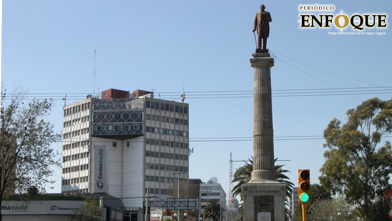 Por: Periódico Enfoque 3.7 mdp se invertirán para arreglar la Avenida Juárez: Eduardo Rivera