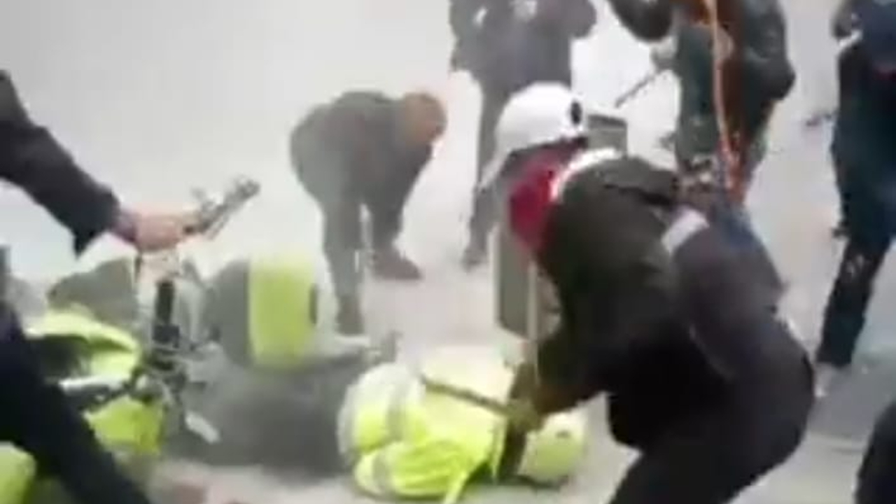 Por: Cortesía En Bogotá, Colombia; manifestantes indígenas y policías efectuaron una serie de conflictos en las calles