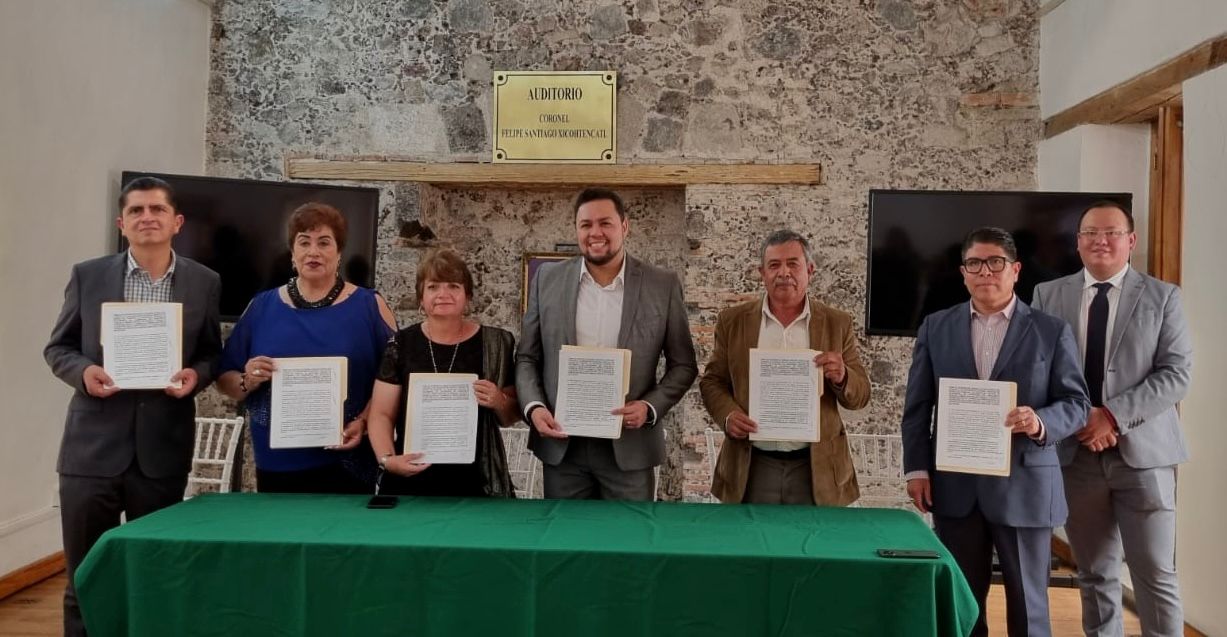 Por: Cortesía  Firma “Casa Tlaxcala” convenios de colaboración con cámaras empresariales