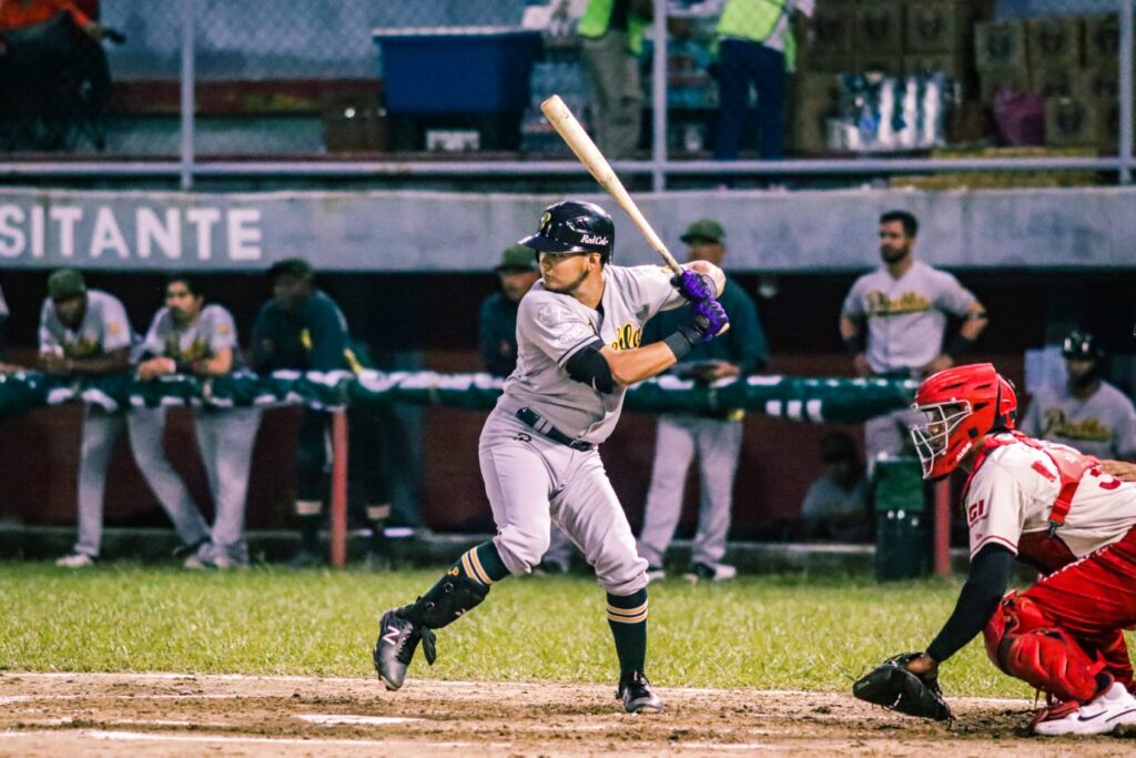 Por: Cortesía Pericos apaleó en Poza Rica
