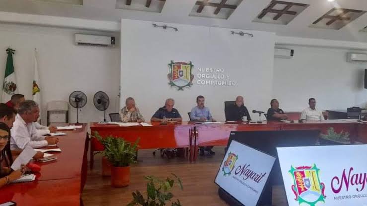 Por: Cortesía Suspenden clases en 20 municipios de Nayarit este lunes tras pasó del huracán 'Roslyn'