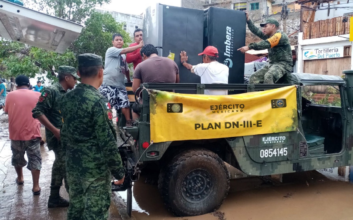 Por: Cortesía Activan Plan DN-III-E en zonas de 4 estados afectados tras paso del huracán ‘Roslyn’
