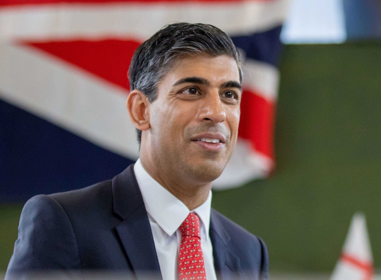 Por: Cortesía Rishi Sunak pospone la presentación de su plan económico  ante la crisis del Reino Unido