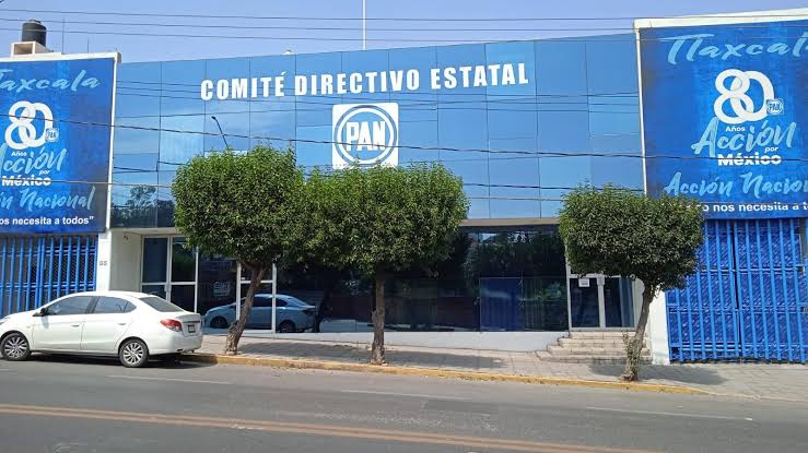 PAN se dice listo para defender al INE