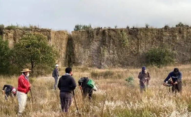 En Santa Cruz Tlaxcala se lleva a cabo campaña de reforestación por parte del ayuntamiento