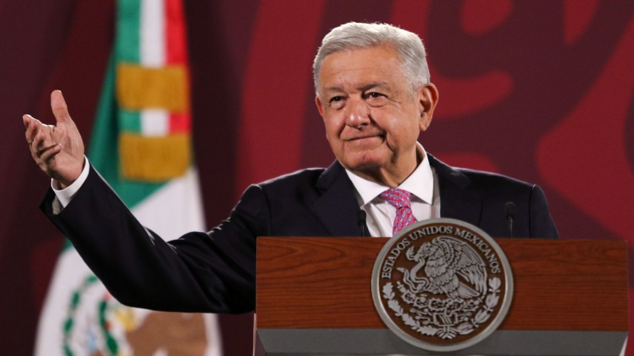 Por: Cortesía Salinas de Gortari, Ernesto Zedillo y Calderón están manchados por sus actos de corrupción: AMLO