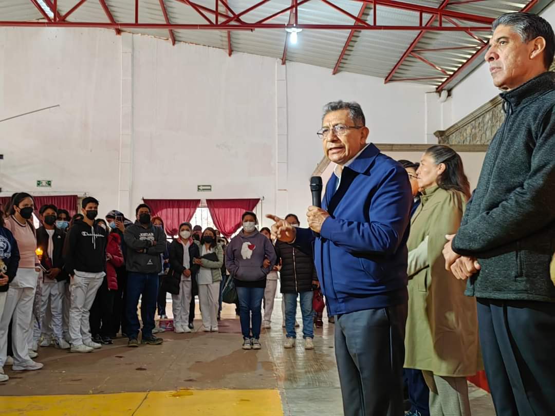 Construirán torre de vigilancia para seguridad de estudiantes de medicina veterinaria de la UATx