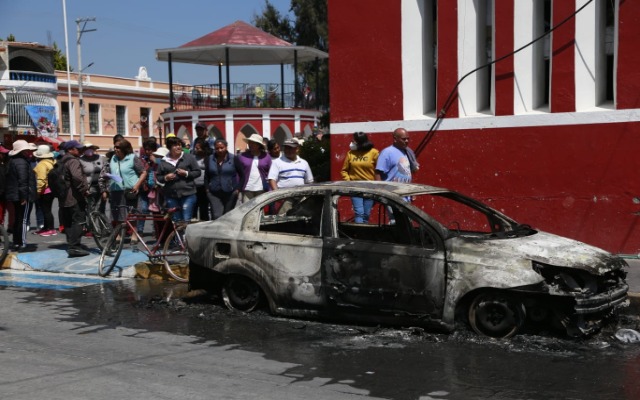 Por: Cortesía Advierten que habrá acciones penales por quema de patrullas en Calpan