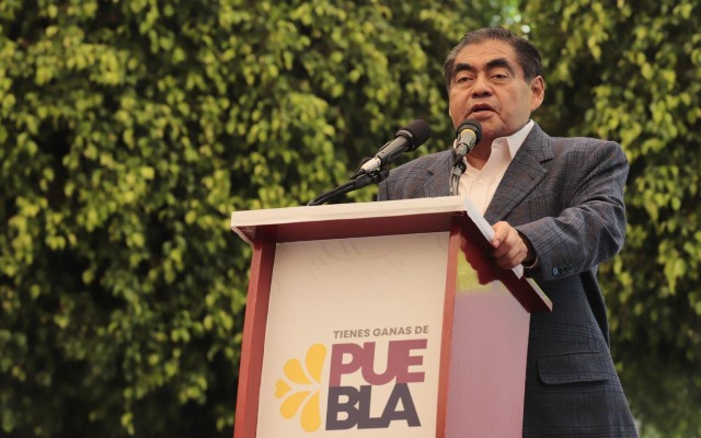 Por: Cortesía Señala Barbosa que mayoría de empresas operan en Puebla sin permisos y sin plantas tratadoras de agua