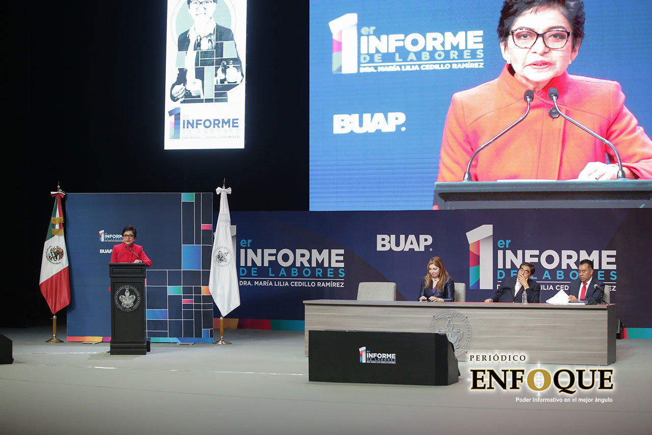 Por: Periódico Enfoque Felicita Eduardo Rivera a la rectora de la BUAP por su Primer Informe de Labores