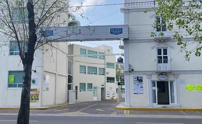 Por: Cortesía Delincuentes asaltan Hotel Royal en Hueyotlipan, hay dos detenidos por estos hechos