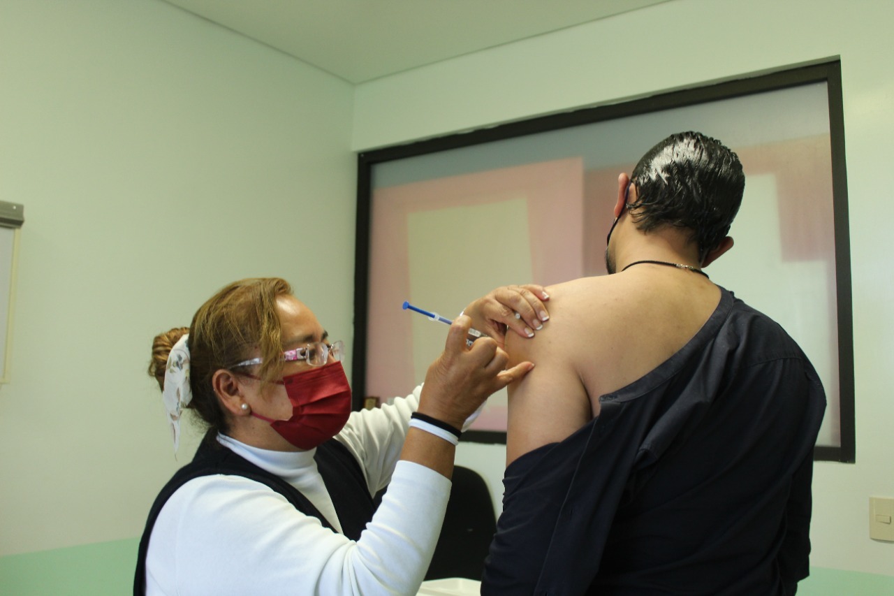 Por: Cortesía Inicia SESA vacunación contra influenza 2022-2023