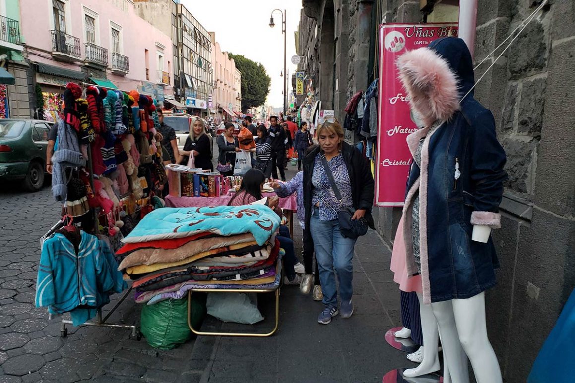 Por: Cortesía Pagan a comerciantes para armar un “desmadrito” durante el primer informe de Eduardo Rivera