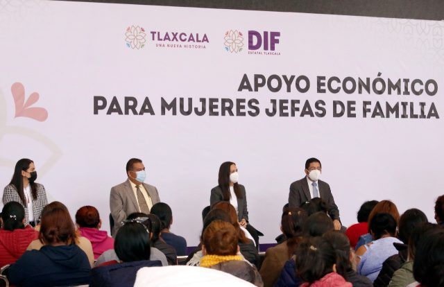 Impulsa SEDIF segunda etapa de capacitación a mujeres jefas de familia 