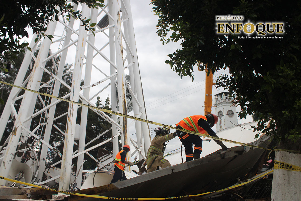 Trasciende detención del secretario de obras públicas de Texmelucan por colapso de tanque elevado