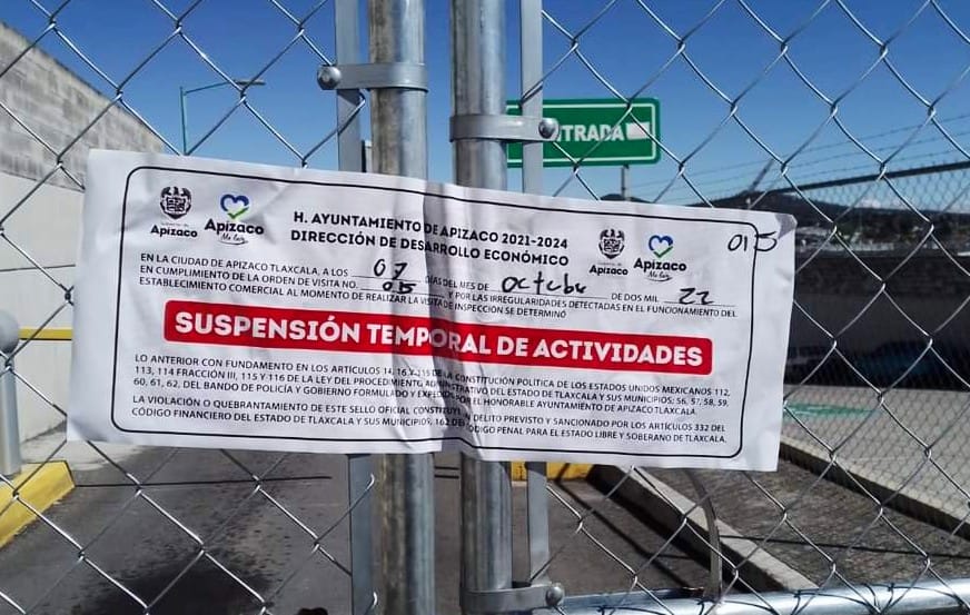 Incumple plaza Apizaco con pago de impuestos, ayuntamiento cierra sus puertas