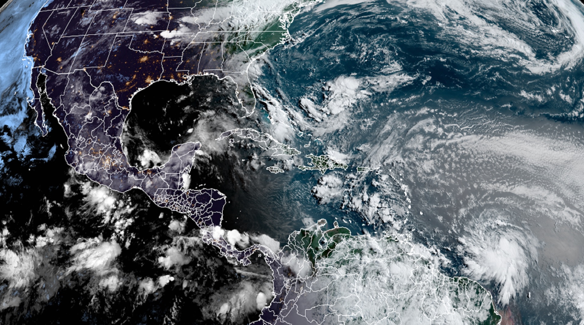 Por: Cortesía Depresión ‘13E’ se intensificará a tormenta tropical ‘Lester’